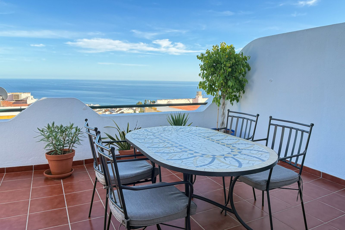 3 Bed Apartment for sale in Benalmadena Costa Del Sol, Málaga, Spain