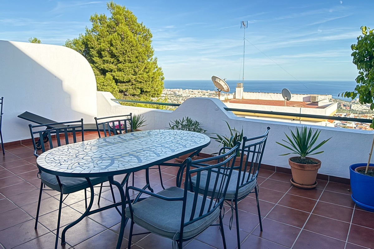 3 Bed Apartment for sale in Benalmadena Costa Del Sol, Málaga, Spain