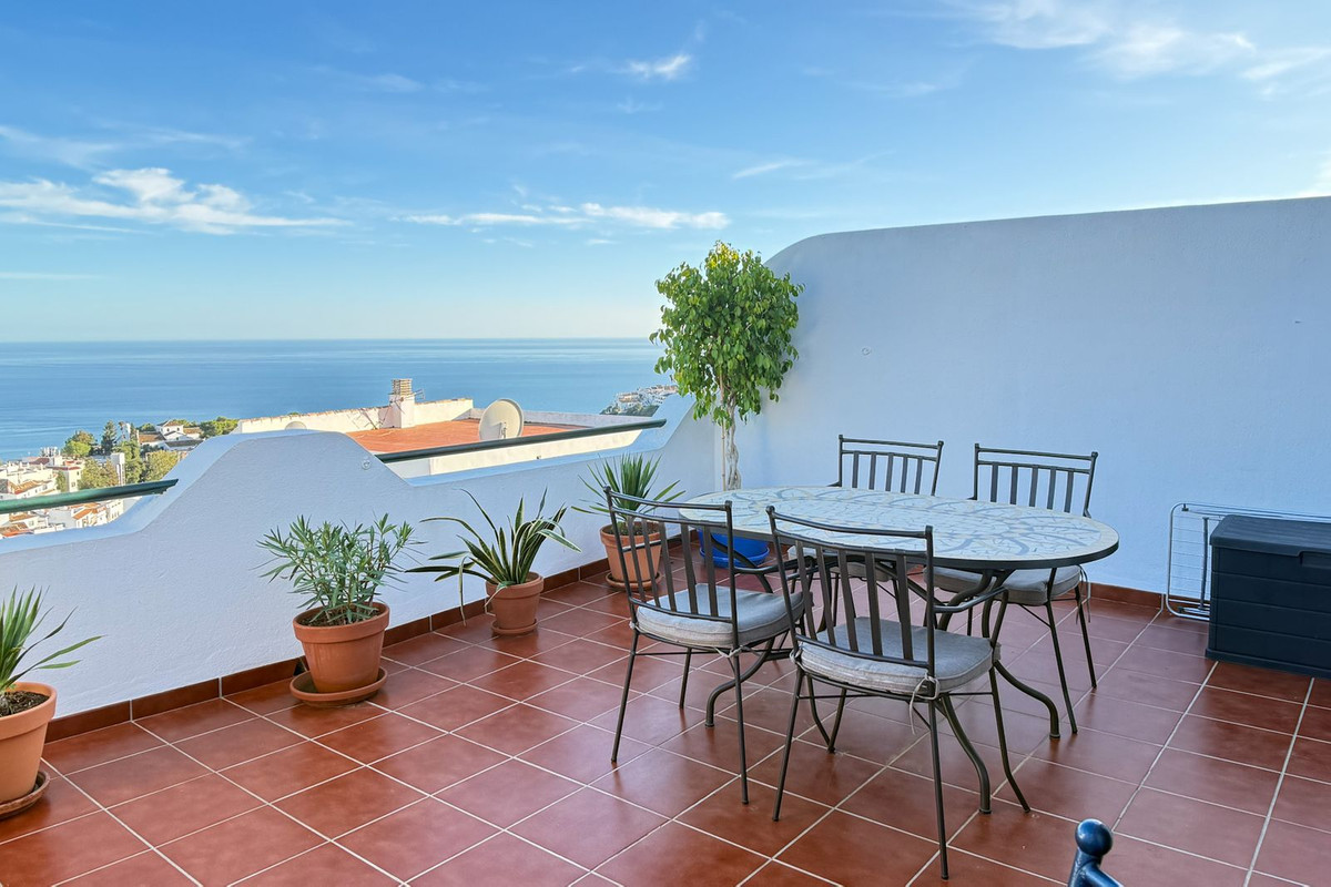 3 Bed Apartment for sale in Benalmadena Costa Del Sol, Málaga, Spain