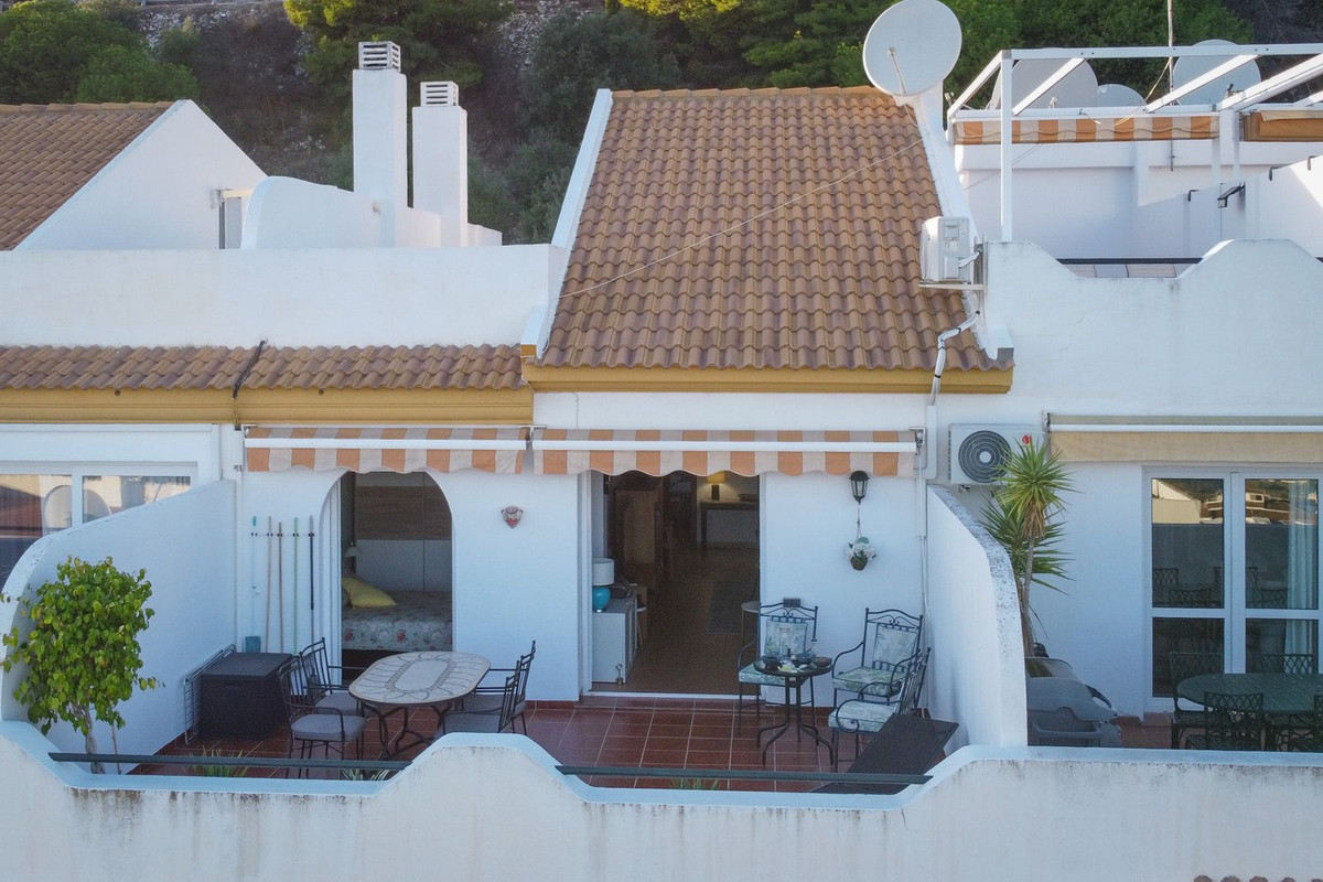 3 Bed Apartment for sale in Benalmadena Costa Del Sol, Málaga, Spain