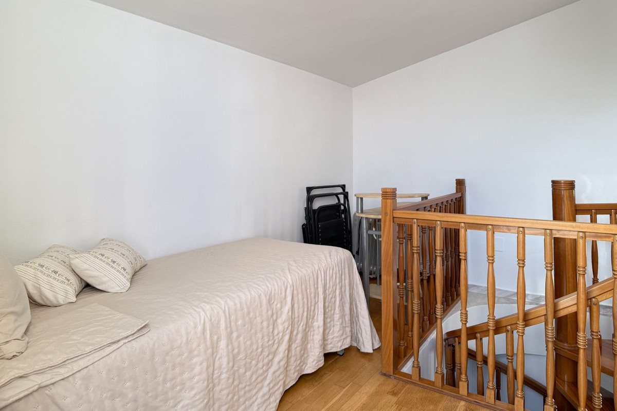 3 Bed Apartment for sale in Benalmadena Costa Del Sol, Málaga, Spain
