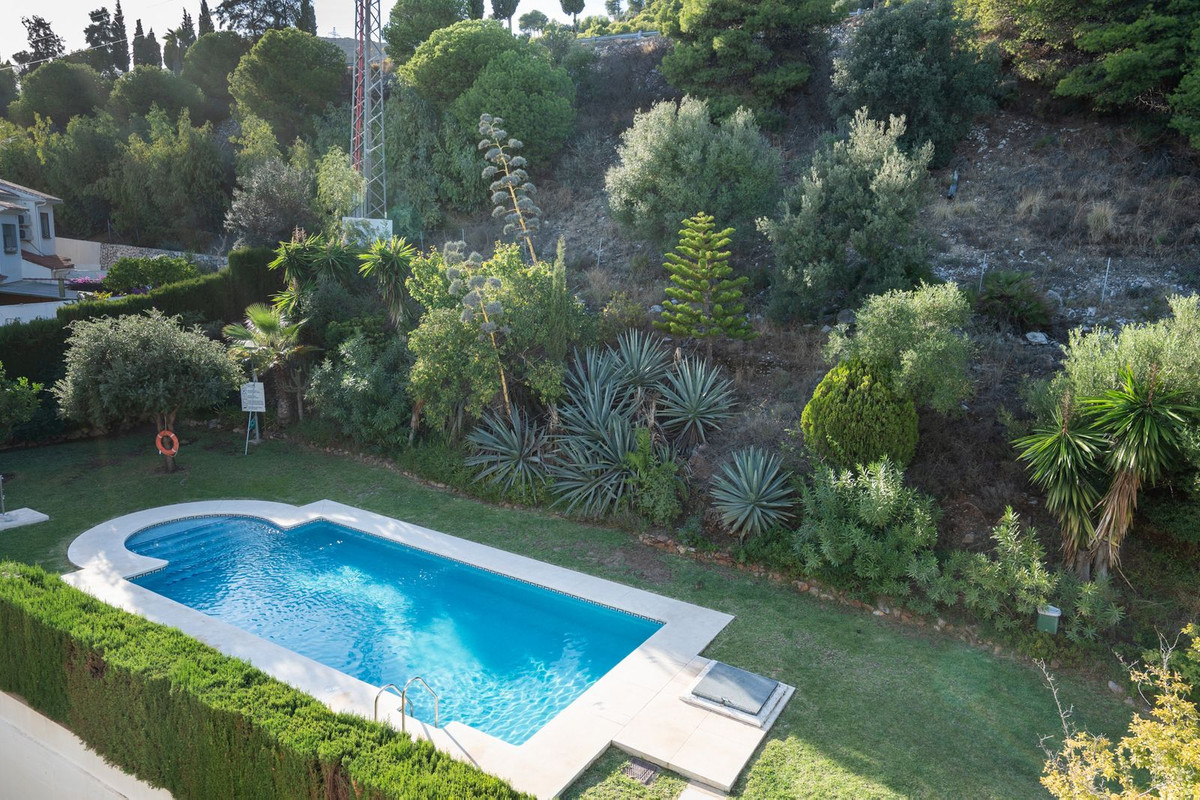 3 Bed Apartment for sale in Benalmadena Costa Del Sol, Málaga, Spain