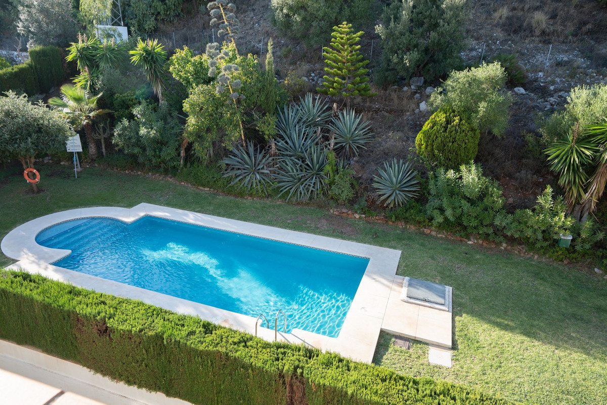 3 Bed Apartment for sale in Benalmadena Costa Del Sol, Málaga, Spain