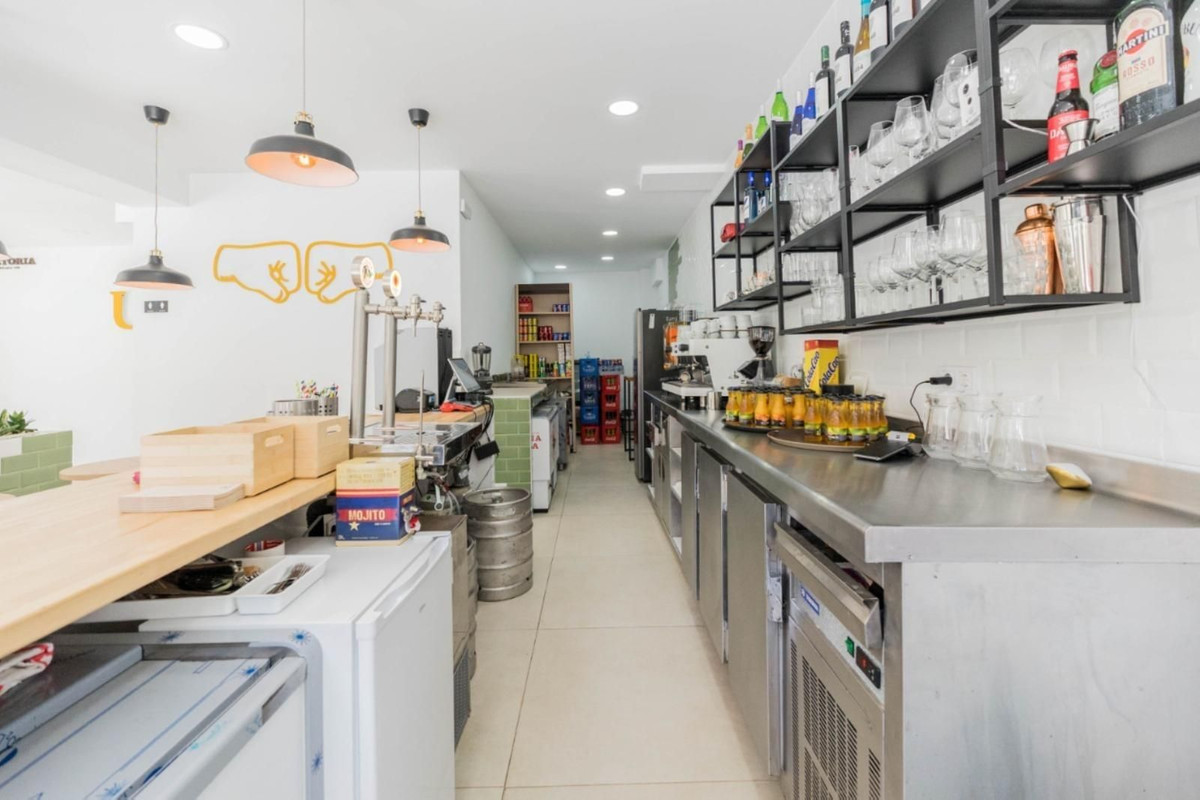 Se vende Restaurante  en Costa Del Sol, Málaga, España