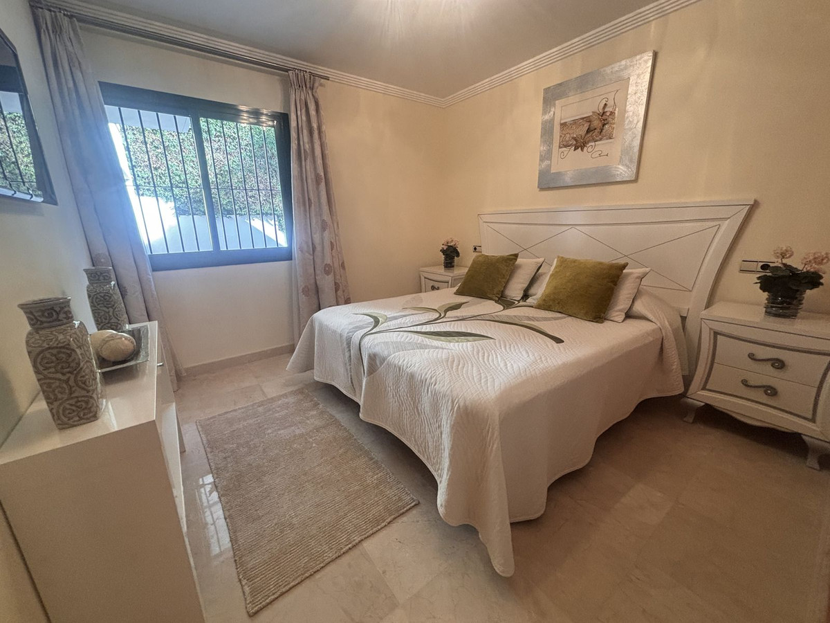 Se vende Villa - Chalet de 7 dormitorios en Costa Del Sol, Málaga, España
