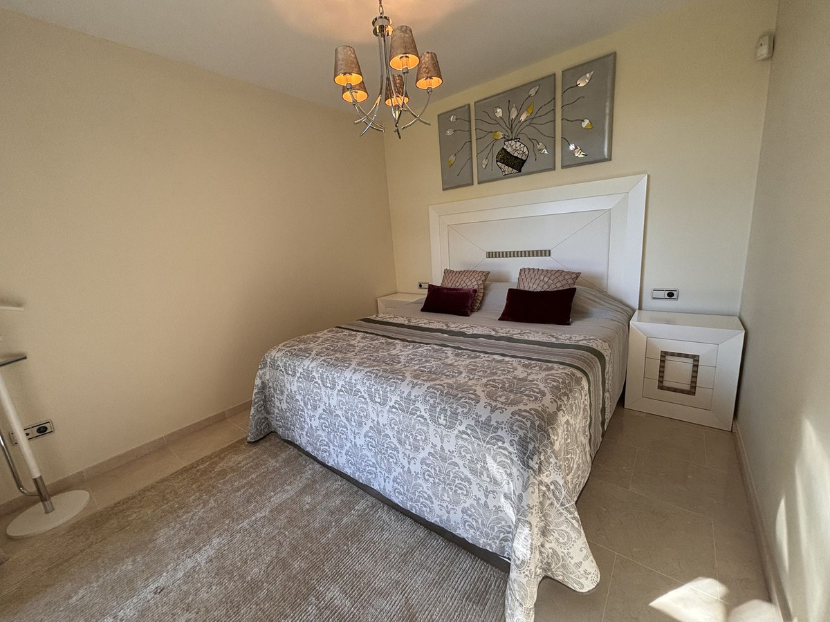 Se vende Villa - Chalet de 7 dormitorios en Costa Del Sol, Málaga, España