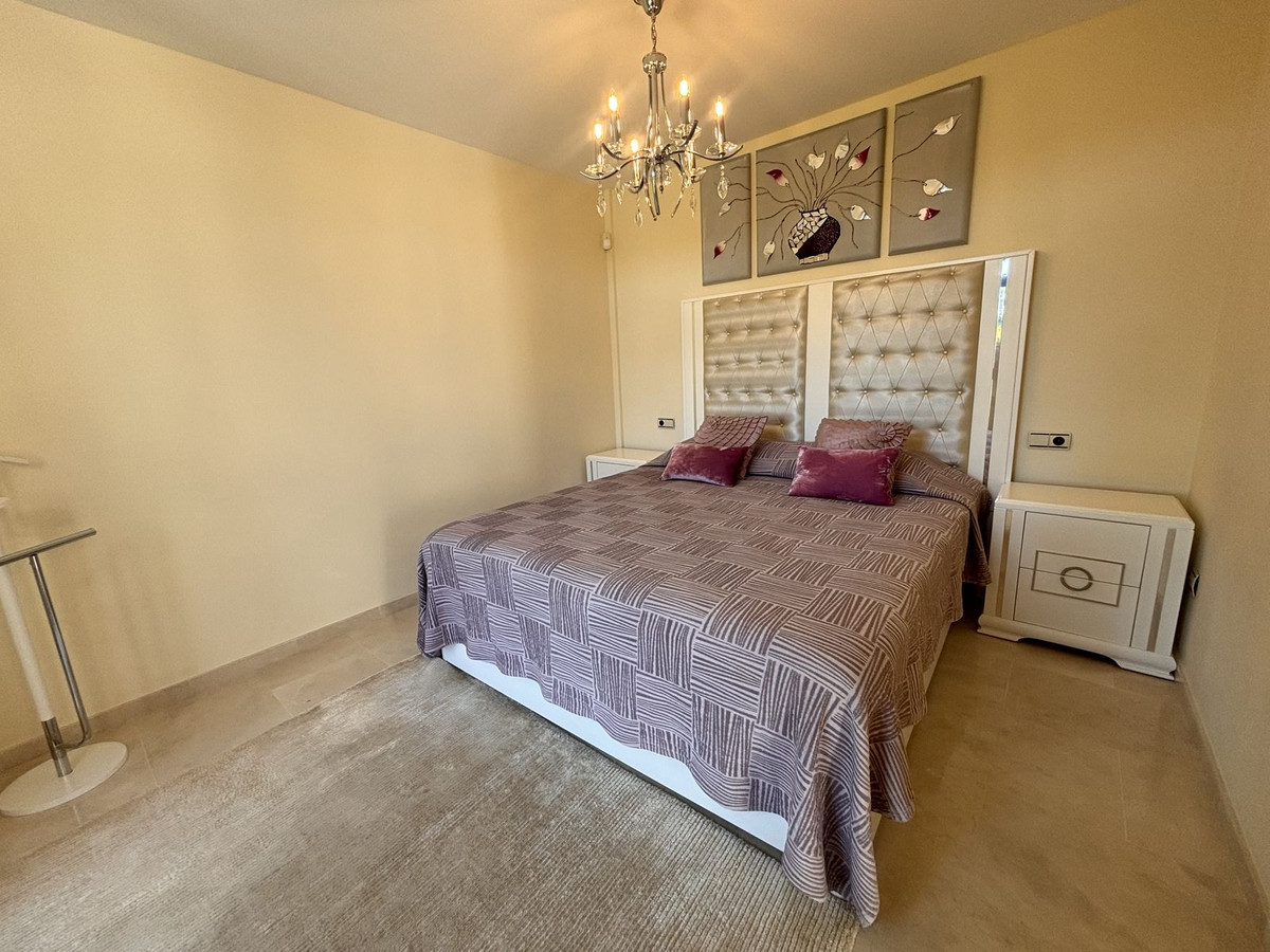 Se vende Villa - Chalet de 7 dormitorios en Costa Del Sol, Málaga, España