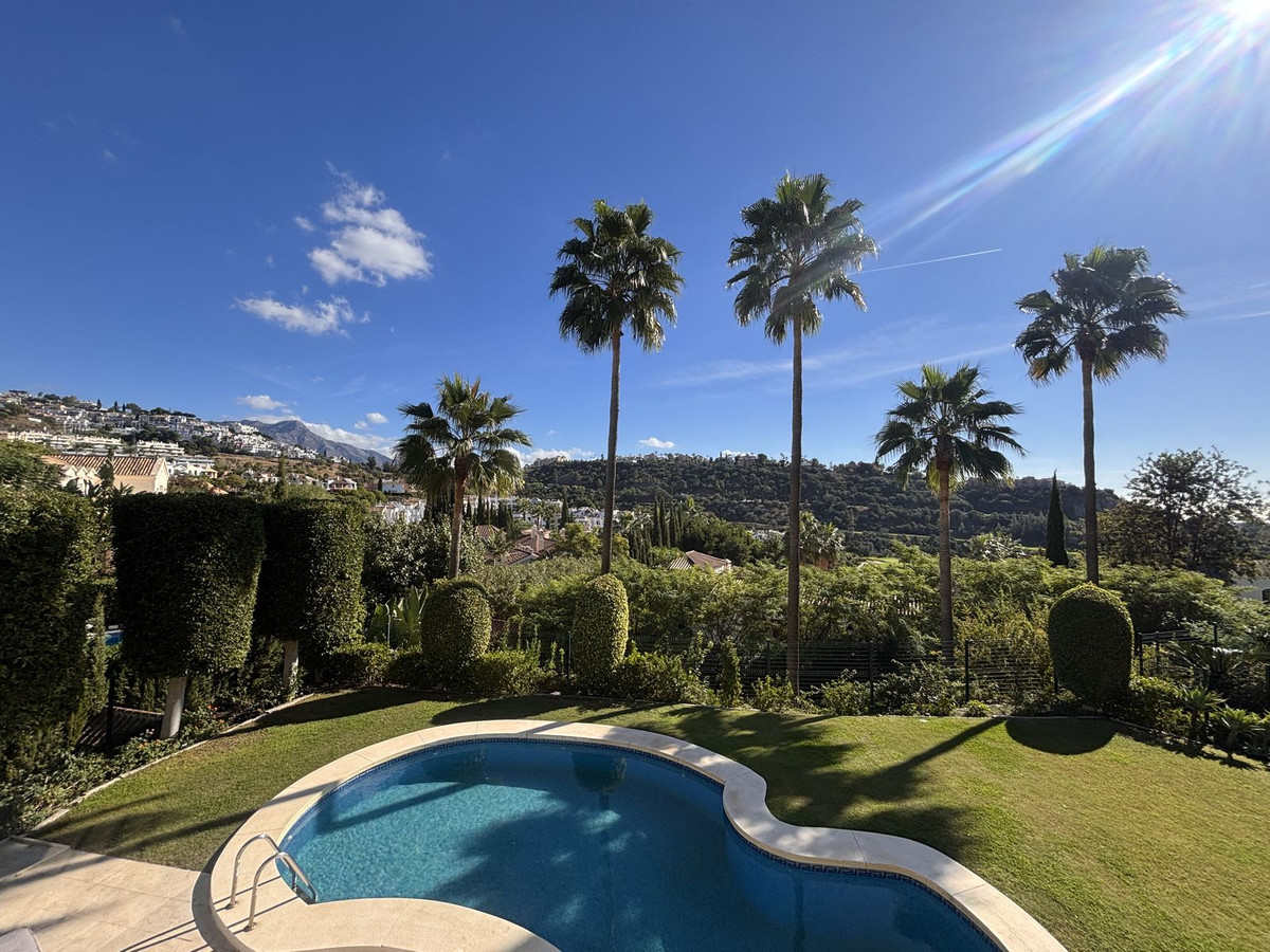 Se vende Villa - Chalet de 7 dormitorios en Costa Del Sol, Málaga, España