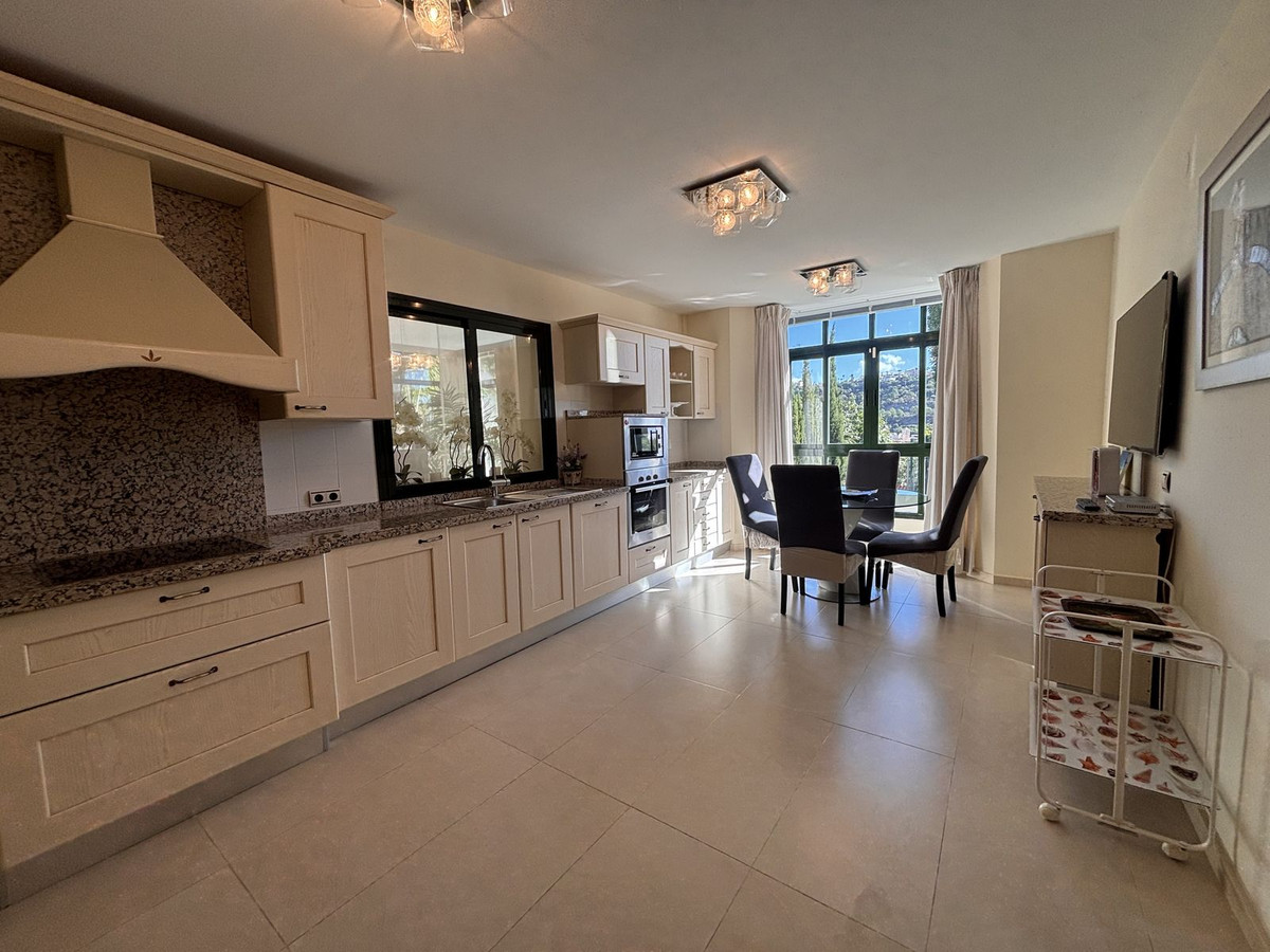 Se vende Villa - Chalet de 7 dormitorios en Costa Del Sol, Málaga, España