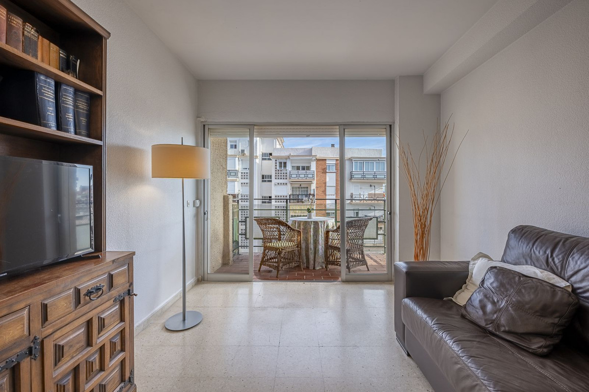 Se vende Apartamento en Planta Última de 3 dormitorios en Costa Del Sol, Málaga, España