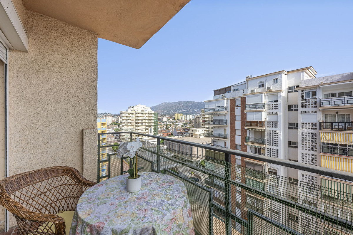 Se vende Apartamento en Planta Última de 3 dormitorios en Costa Del Sol, Málaga, España