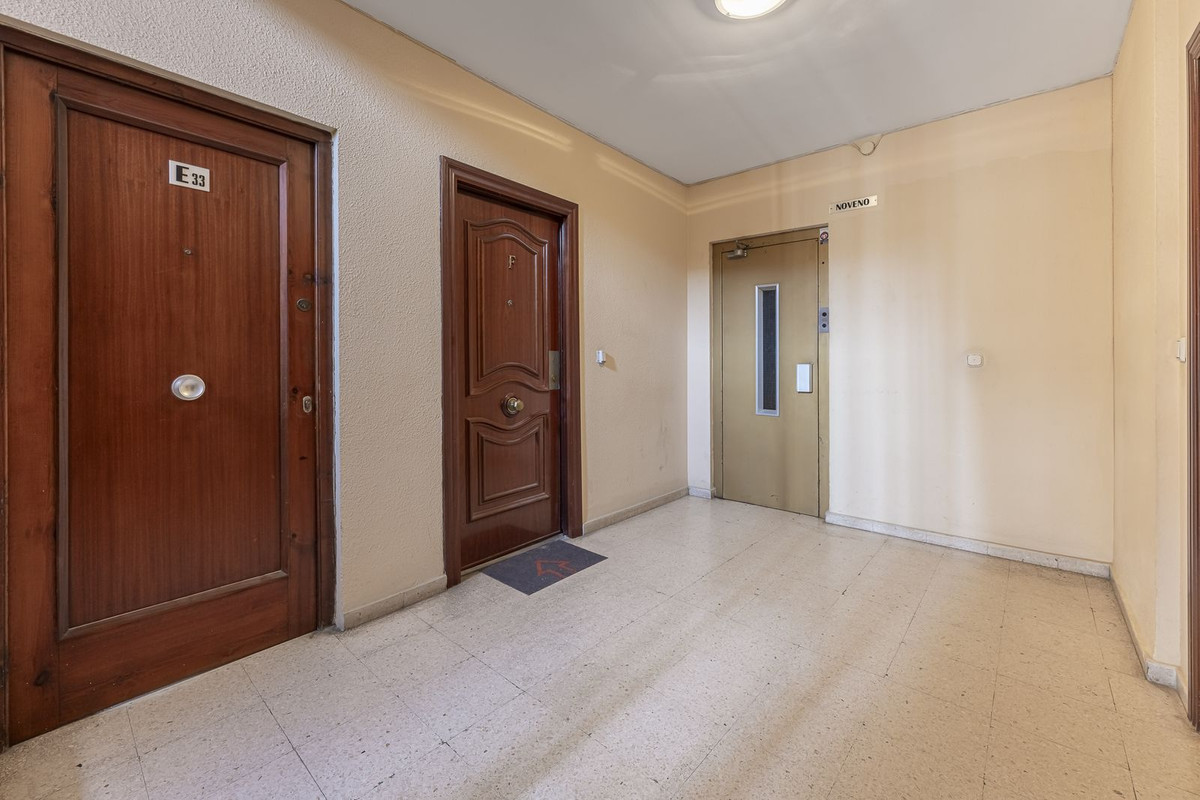 Se vende Apartamento en Planta Última de 3 dormitorios en Costa Del Sol, Málaga, España