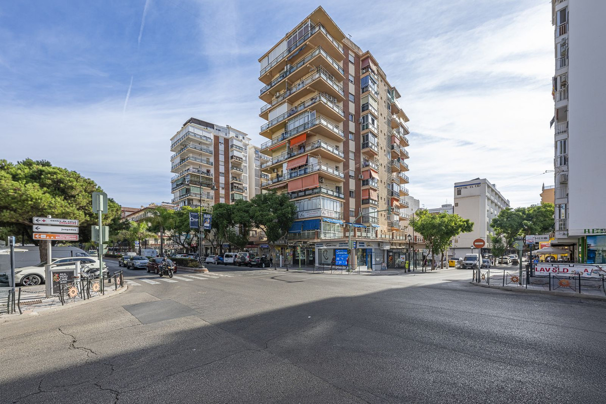 Se vende Apartamento en Planta Última de 3 dormitorios en Costa Del Sol, Málaga, España