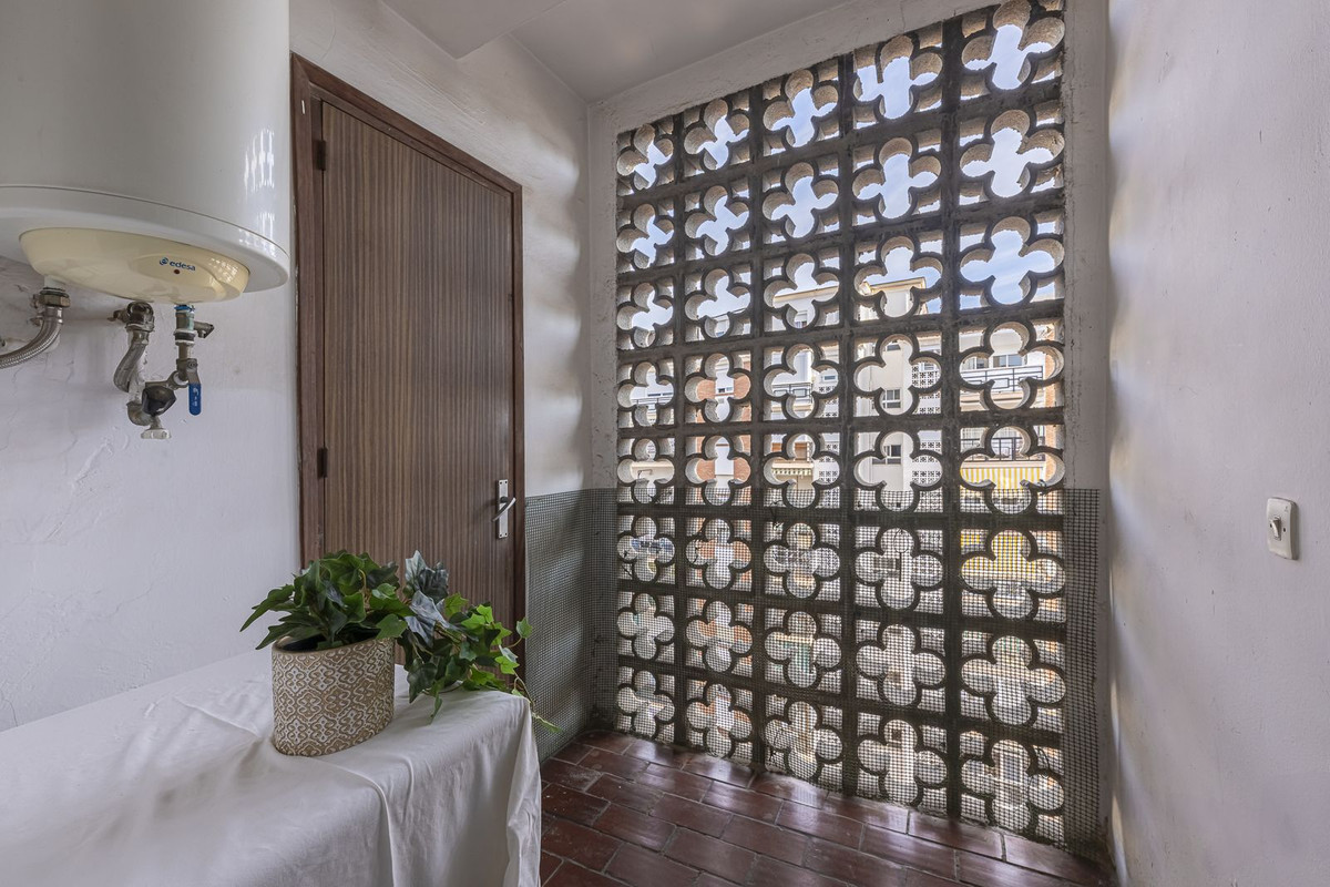 Se vende Apartamento en Planta Última de 3 dormitorios en Costa Del Sol, Málaga, España