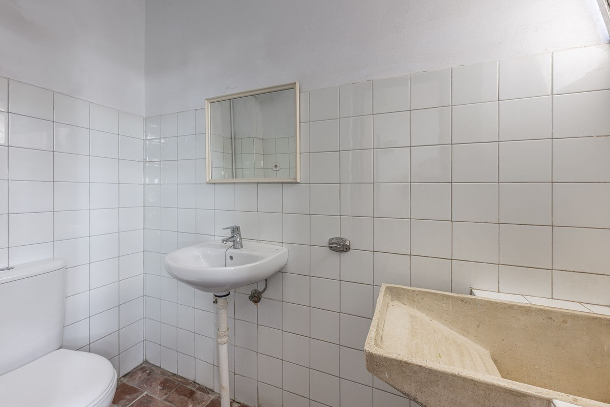Se vende Apartamento en Planta Última de 3 dormitorios en Costa Del Sol, Málaga, España