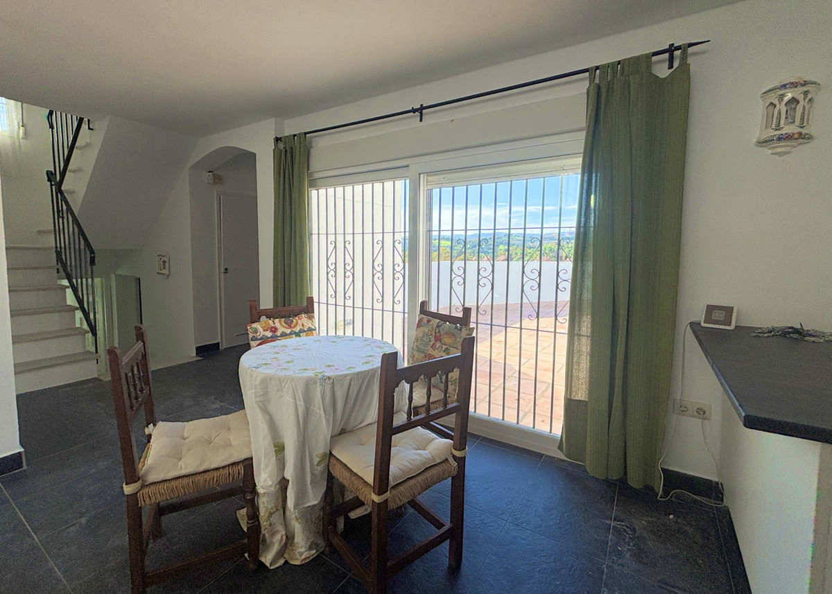 Se vende Pareada de 2 dormitorios en Costa Del Sol, Málaga, España