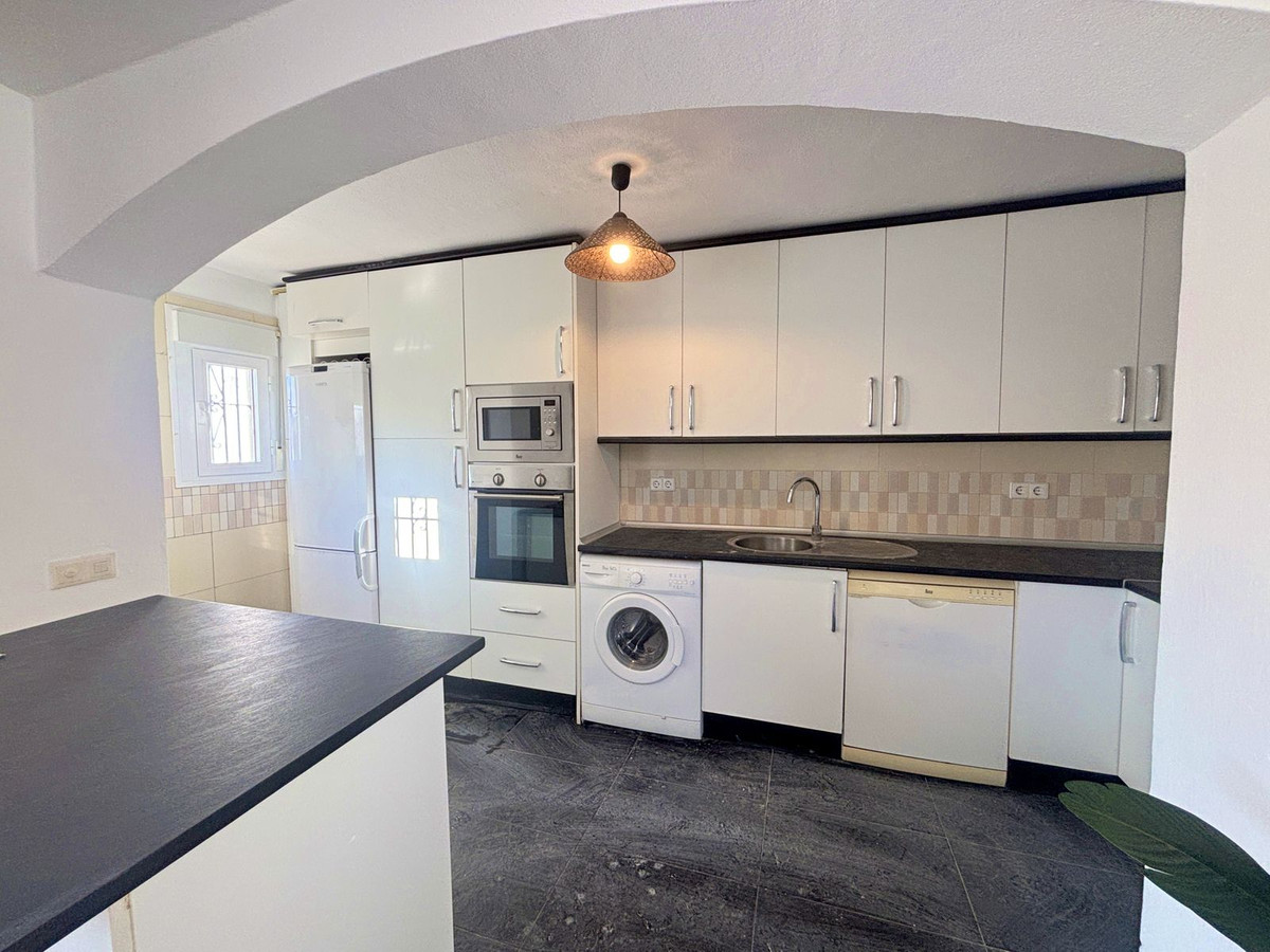Se vende Pareada de 2 dormitorios en Costa Del Sol, Málaga, España