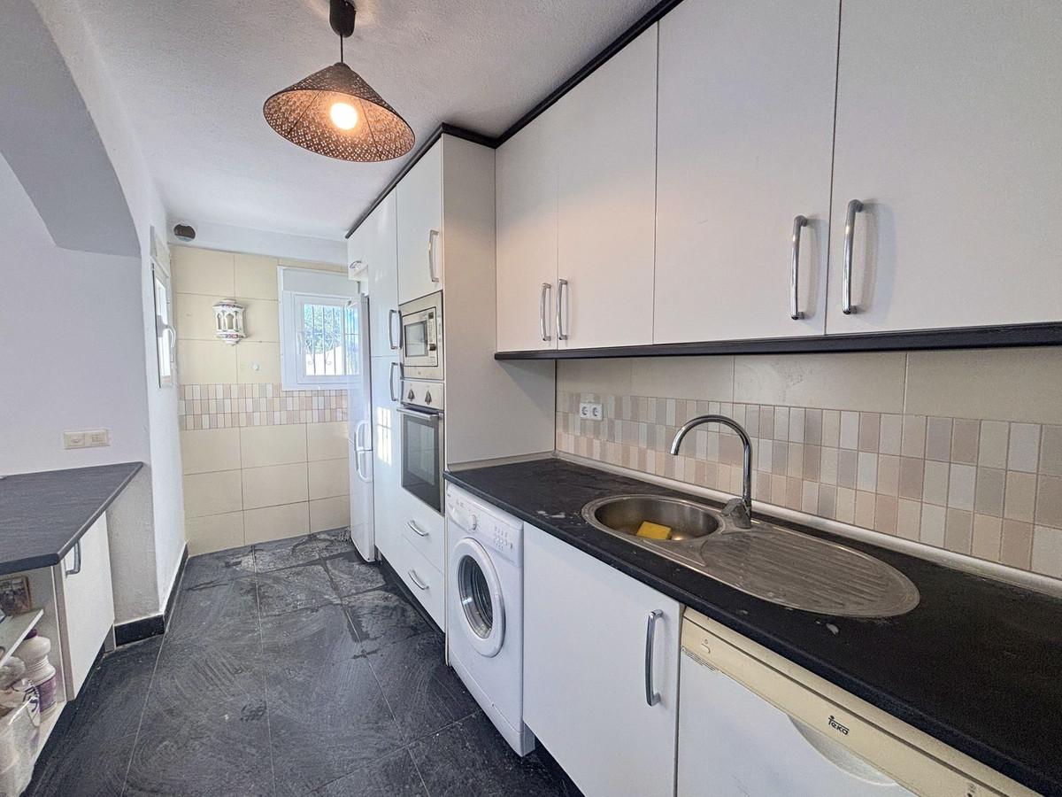 Se vende Pareada de 2 dormitorios en Costa Del Sol, Málaga, España