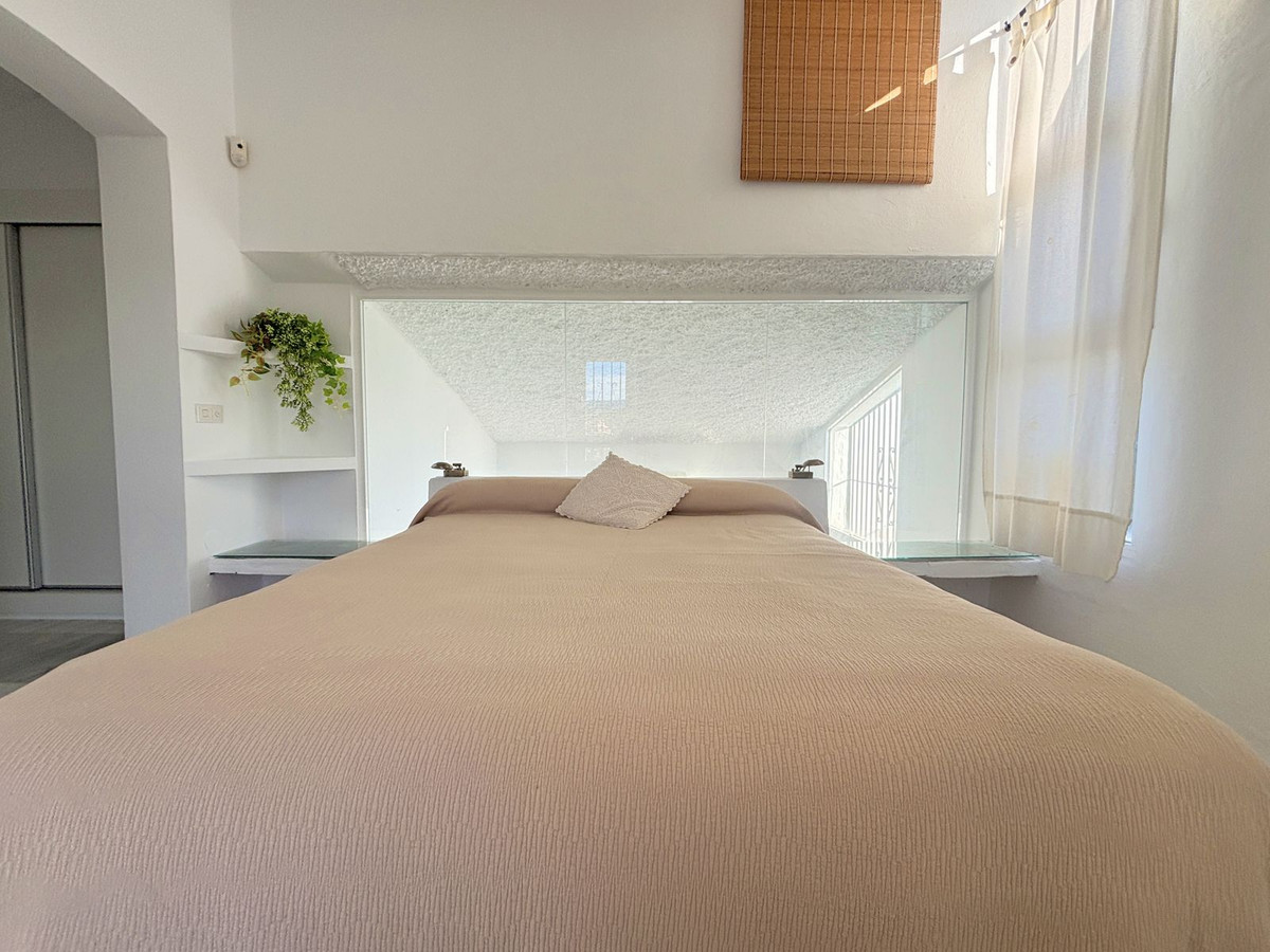 Se vende Pareada de 2 dormitorios en Costa Del Sol, Málaga, España