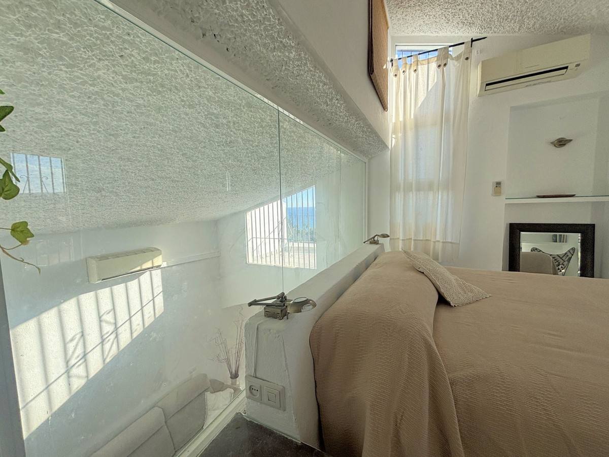 Se vende Pareada de 2 dormitorios en Costa Del Sol, Málaga, España