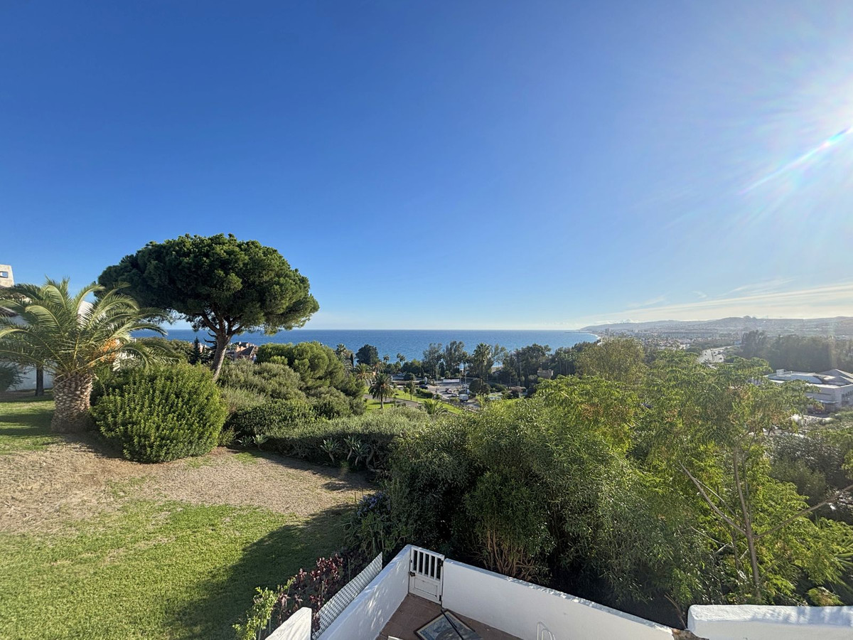 Se vende Pareada de 2 dormitorios en Costa Del Sol, Málaga, España