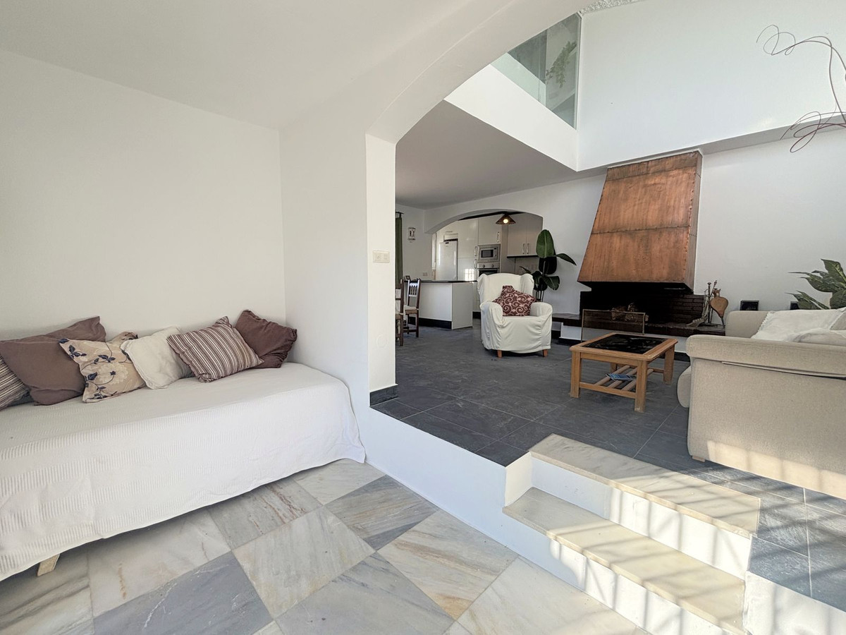Se vende Pareada de 2 dormitorios en Costa Del Sol, Málaga, España