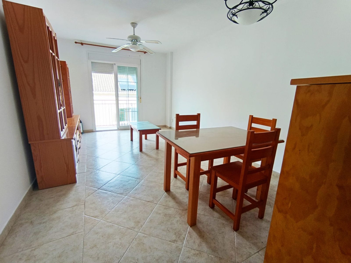 2 Bed Apartment for sale in Fuengirola Costa Del Sol, Málaga, Spain
