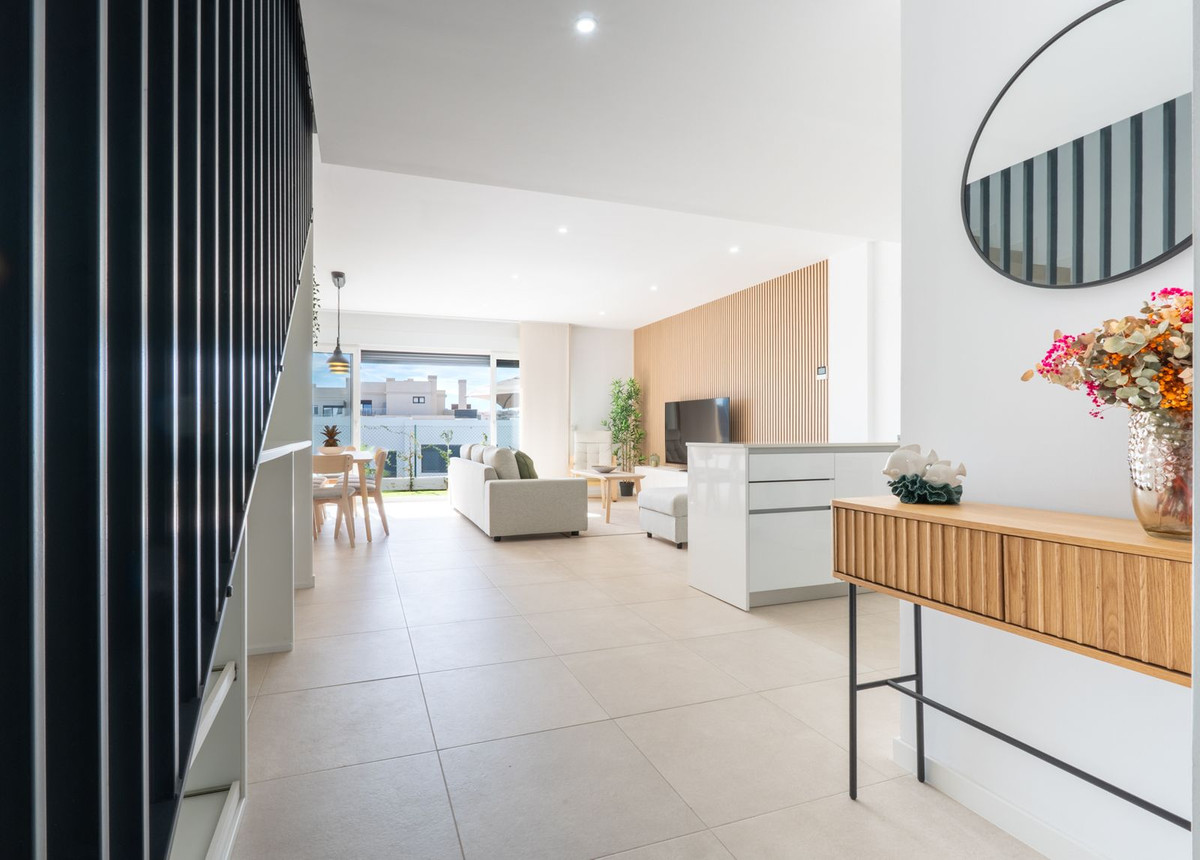 4 Bed Townhouse for sale in La Cala De Mijas Costa Del Sol, Málaga, Spain