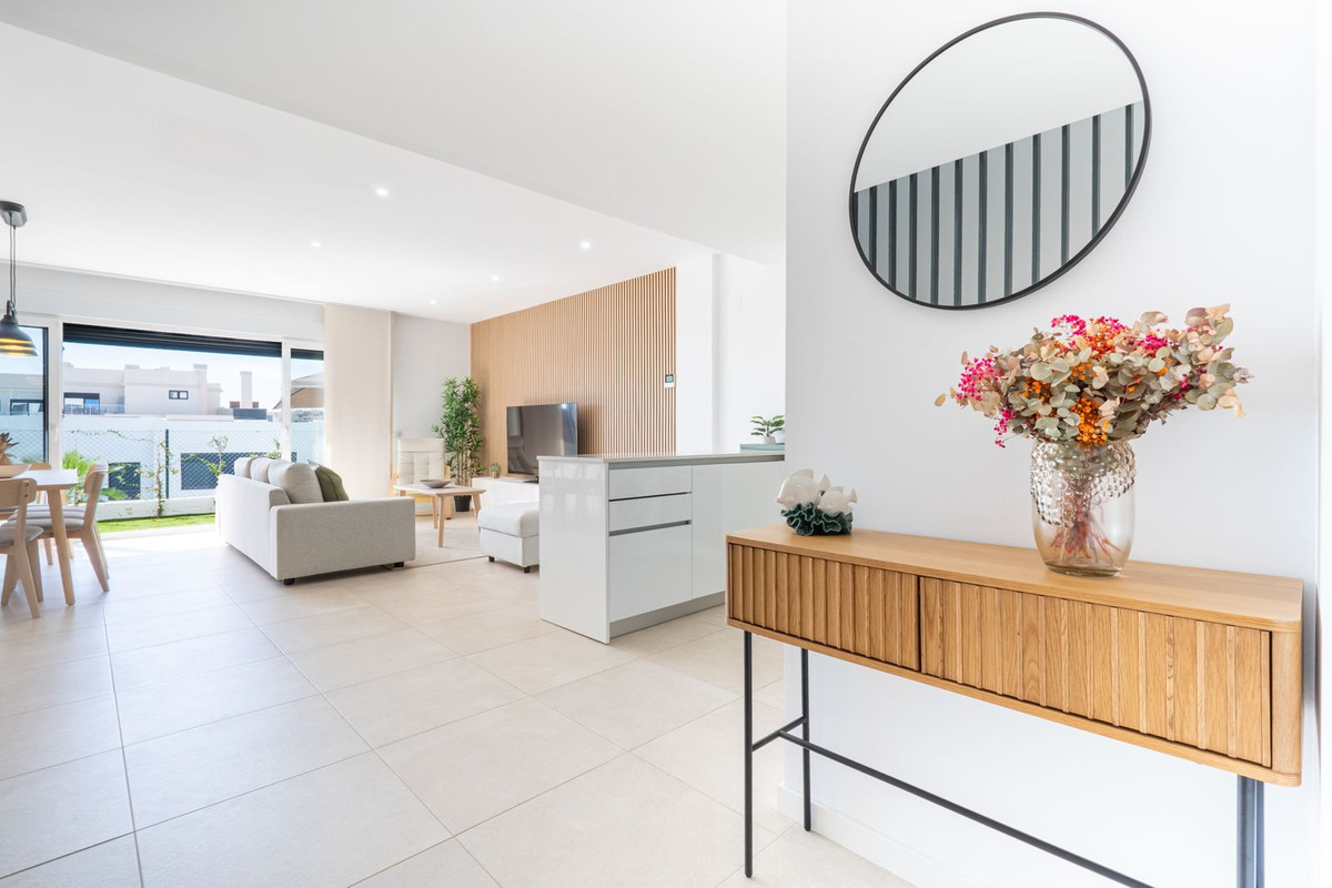4 Bed Townhouse for sale in La Cala De Mijas Costa Del Sol, Málaga, Spain