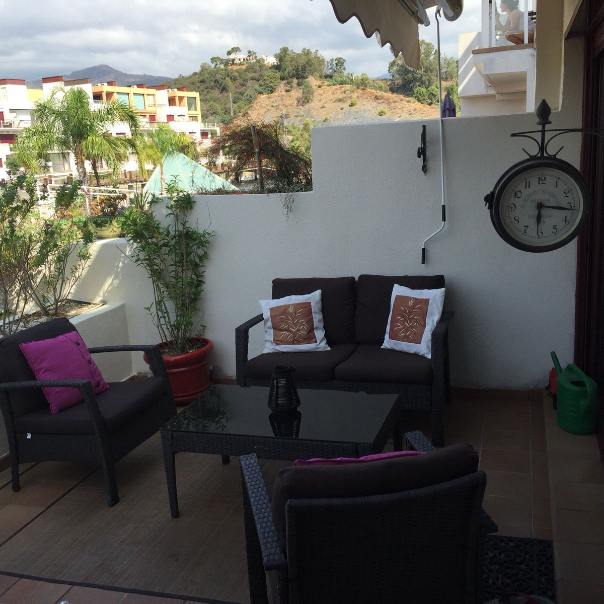 2 Bed Apartment for sale in Benahavís Costa Del Sol, Málaga, Spain