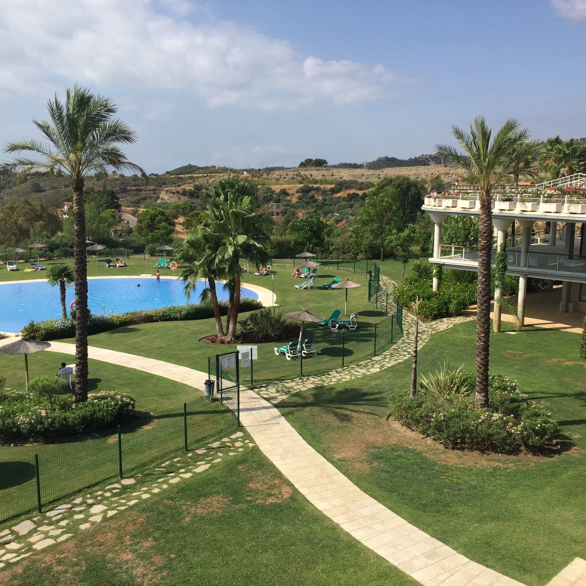 2 Bed Apartment for sale in Benahavís Costa Del Sol, Málaga, Spain