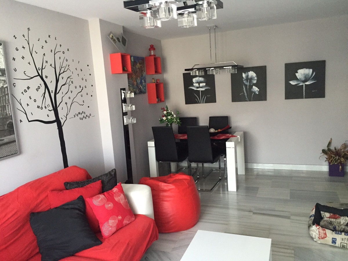 2 Bed Apartment for sale in Benahavís Costa Del Sol, Málaga, Spain