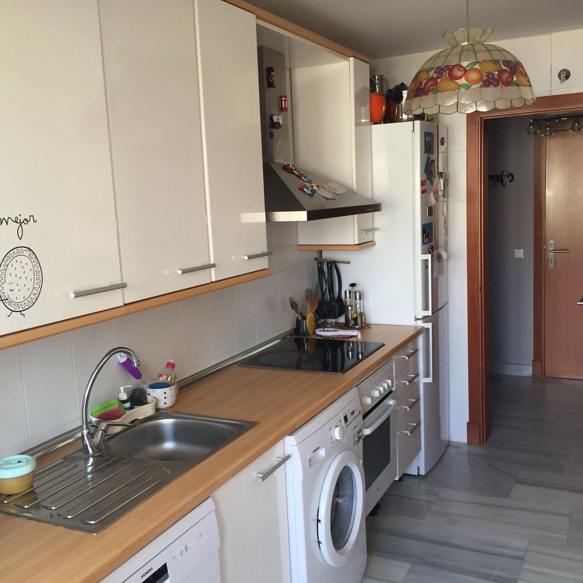 2 Bed Apartment for sale in Benahavís Costa Del Sol, Málaga, Spain