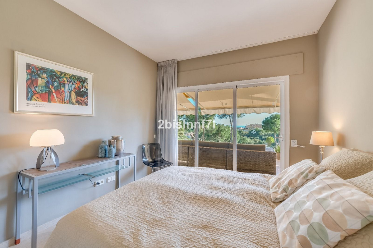 2 Bed Apartment for sale in Elviria Costa Del Sol, Málaga, Spain
