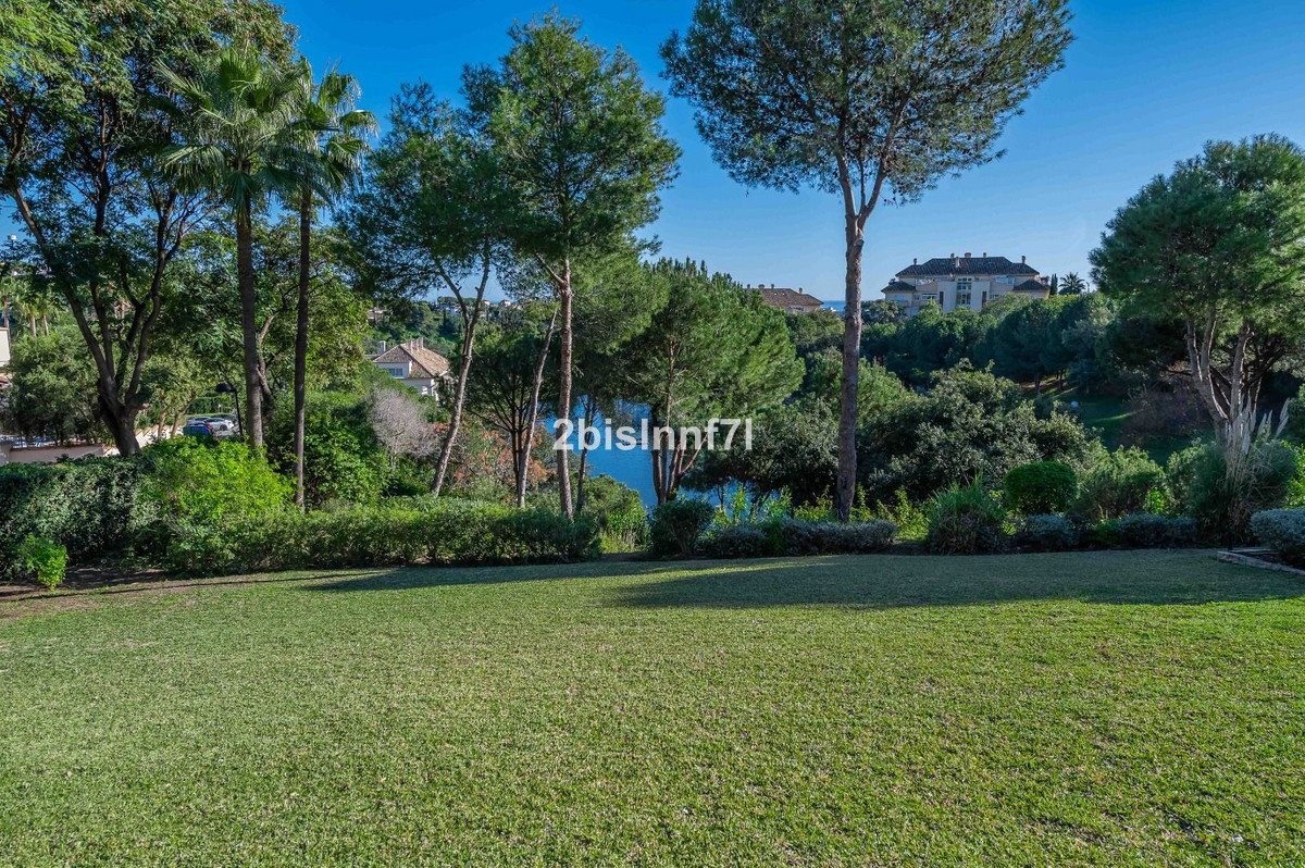 2 Bed Apartment for sale in Elviria Costa Del Sol, Málaga, Spain