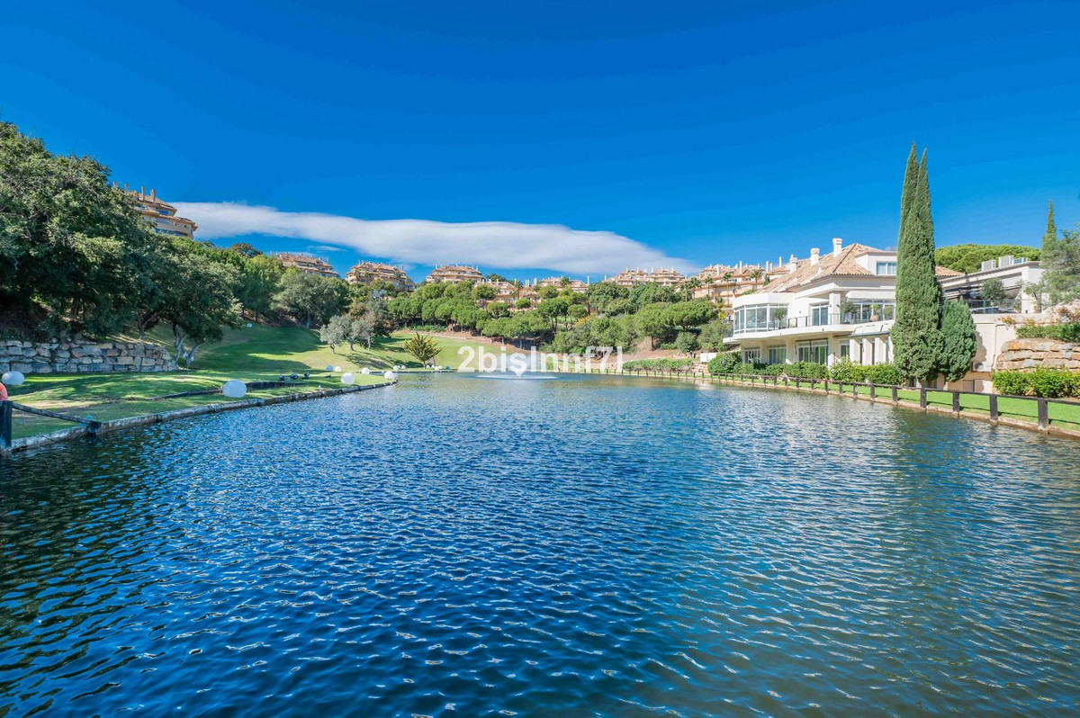 2 Bed Apartment for sale in Elviria Costa Del Sol, Málaga, Spain