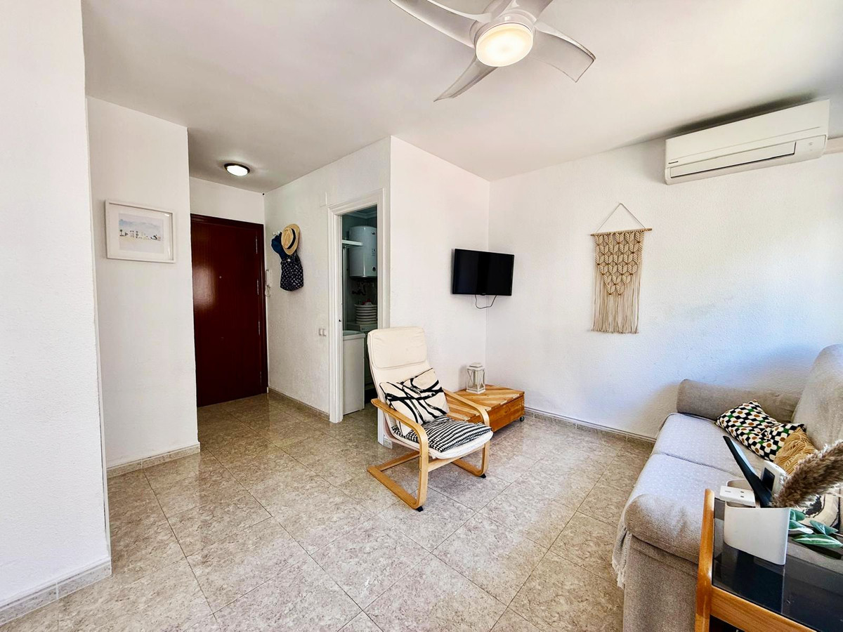 Se vende Apartamento Planta Media de 1 dormitorios en Costa Del Sol, Málaga, España