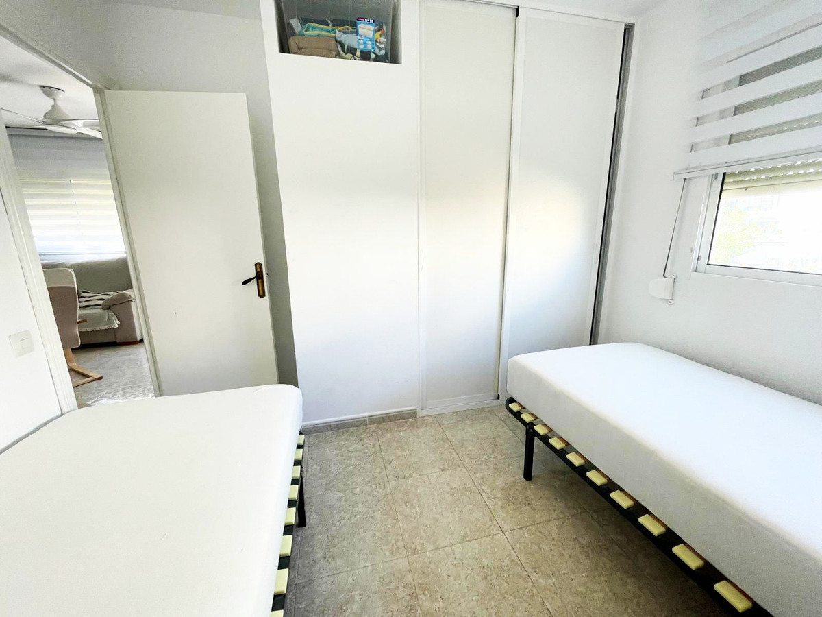 Se vende Apartamento Planta Media de 1 dormitorios en Costa Del Sol, Málaga, España