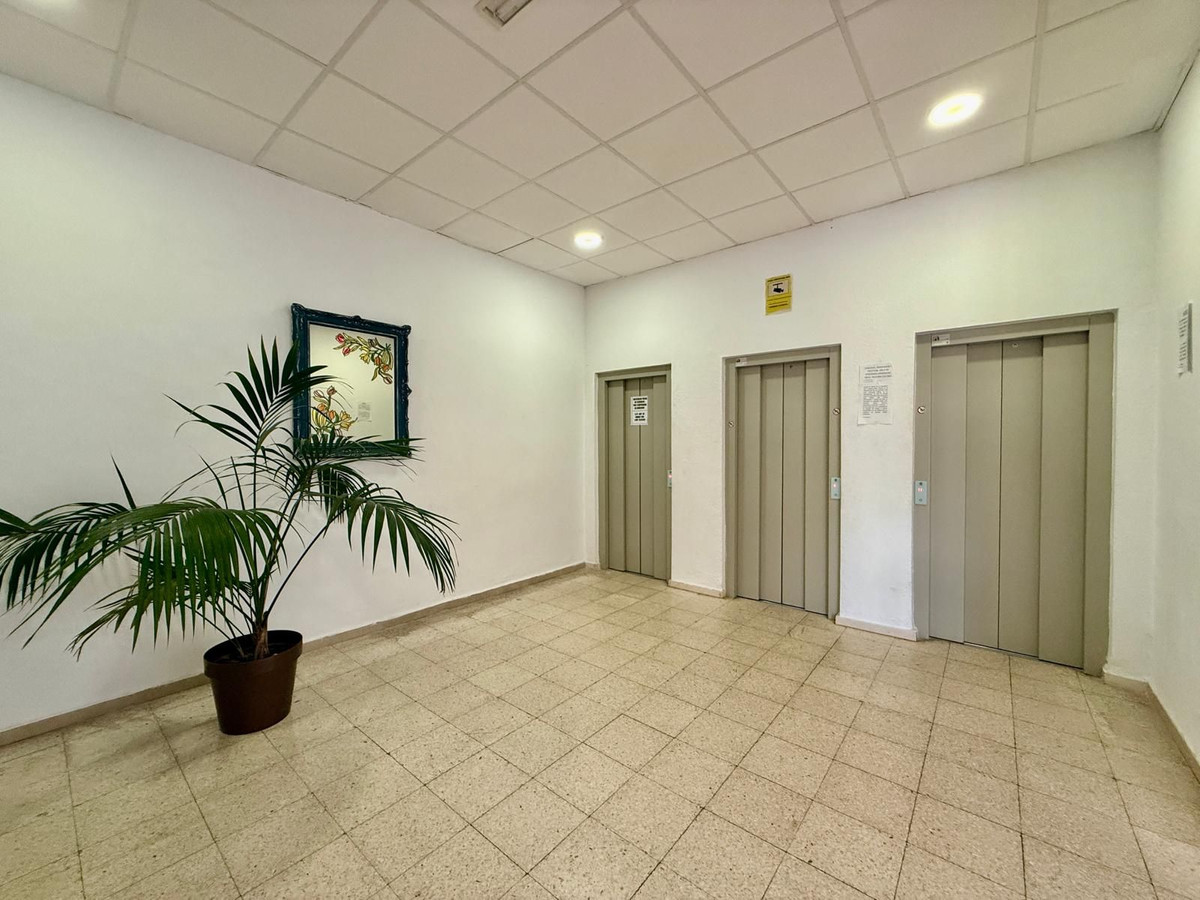 Se vende Apartamento Planta Media de 1 dormitorios en Costa Del Sol, Málaga, España