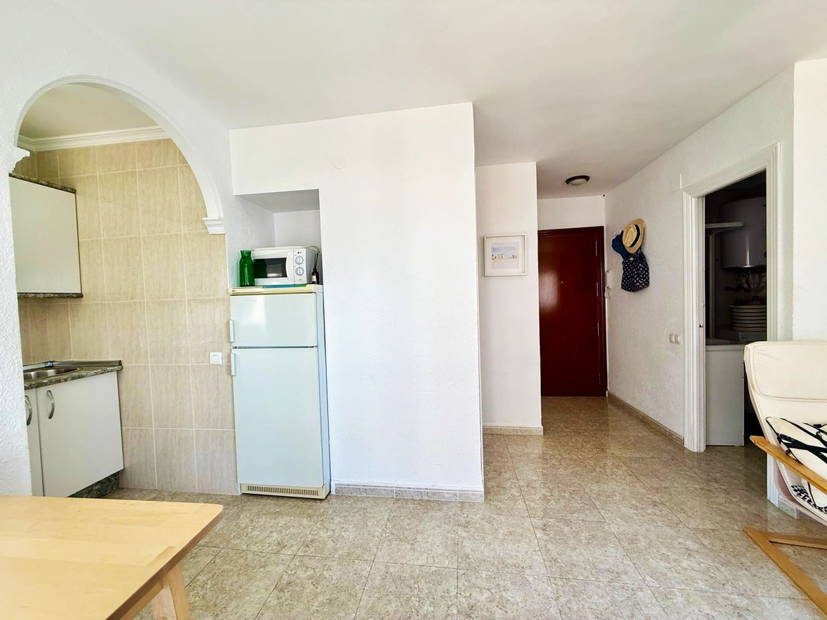 Se vende Apartamento Planta Media de 1 dormitorios en Costa Del Sol, Málaga, España