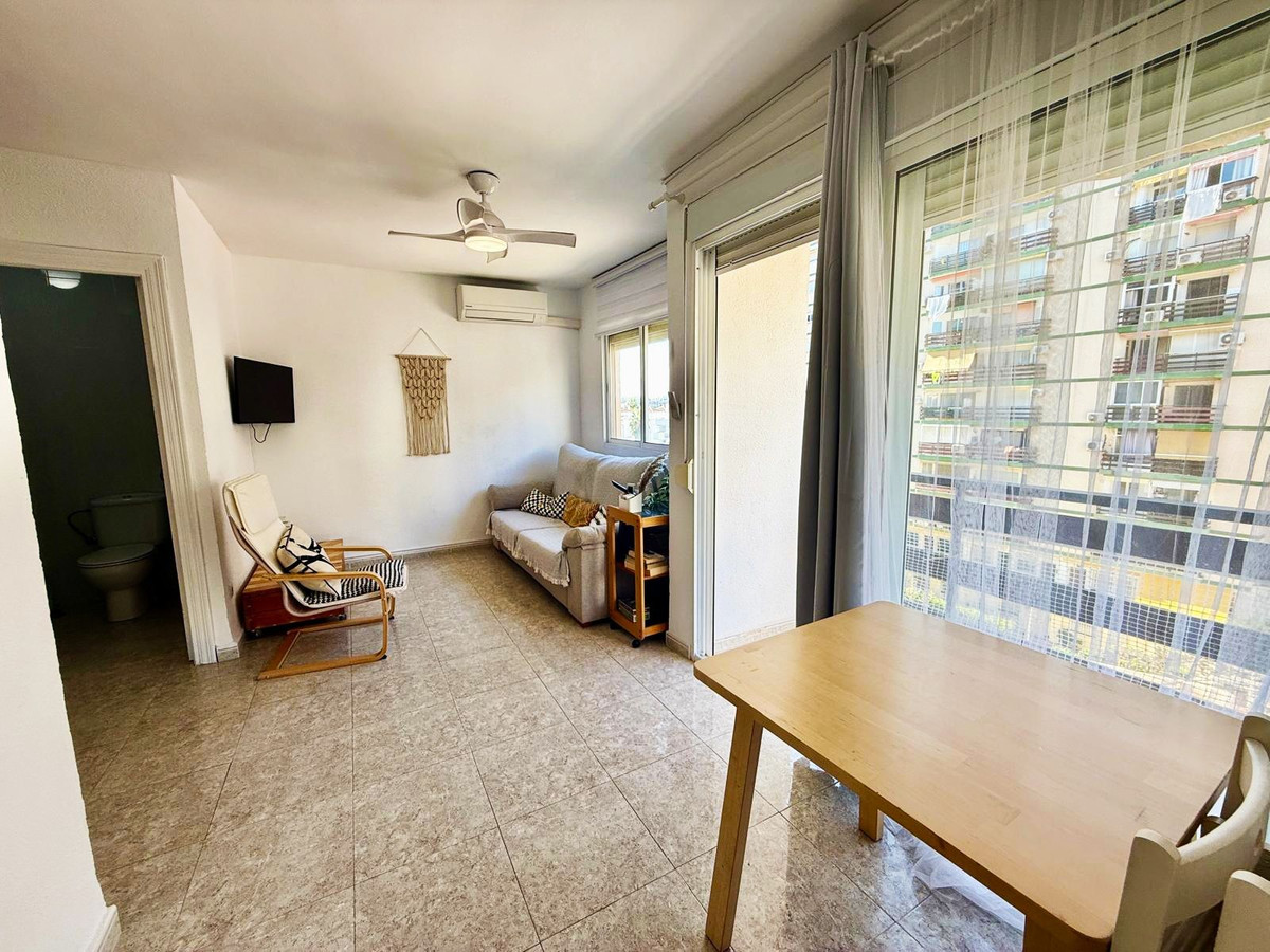 Se vende Apartamento Planta Media de 1 dormitorios en Costa Del Sol, Málaga, España