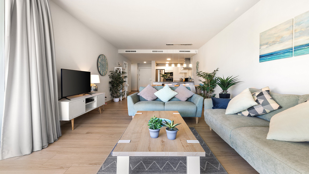 2 Bed Apartment for sale in Casares Costa Del Sol, Málaga, Spain