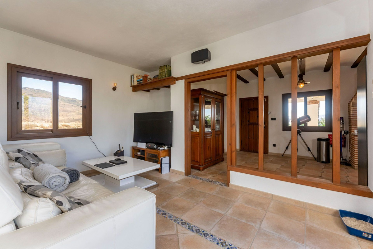 3 Bed Townhouse for sale in Alora Costa Del Sol, Málaga, Spain