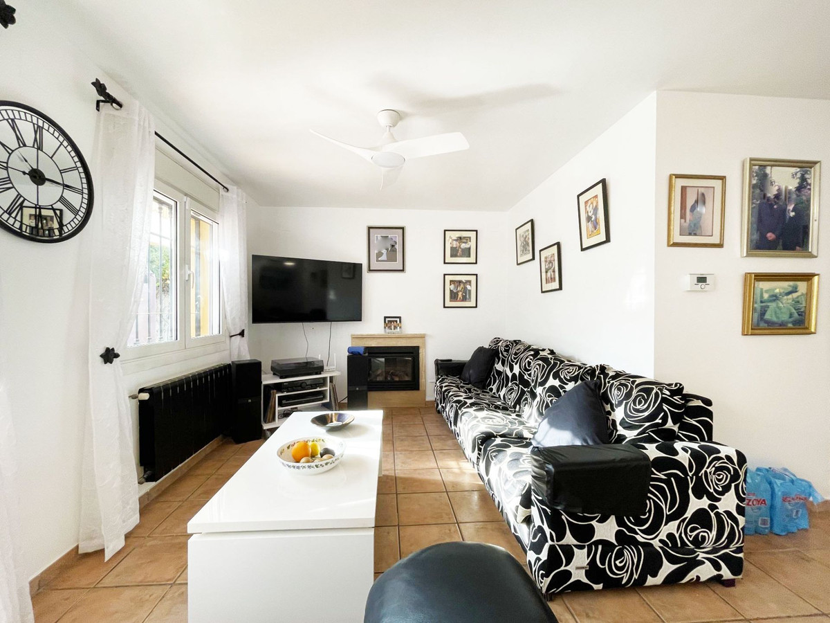 3 Bed Townhouse for sale in Calpe Costa Blanca, Alicante, Spain