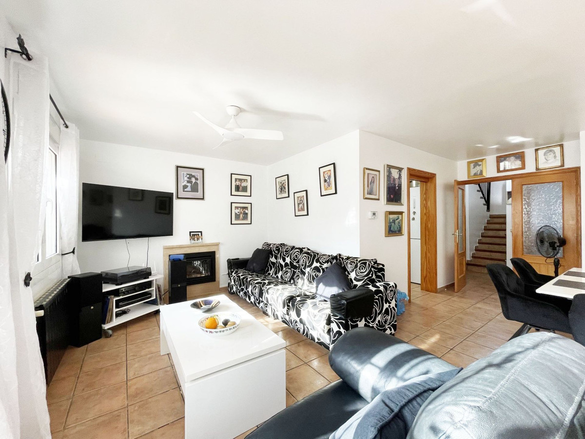 3 Bed Townhouse for sale in Calpe Costa Blanca, Alicante, Spain