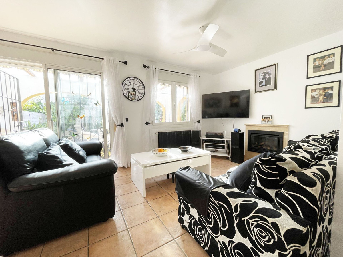 3 Bed Townhouse for sale in Calpe Costa Blanca, Alicante, Spain