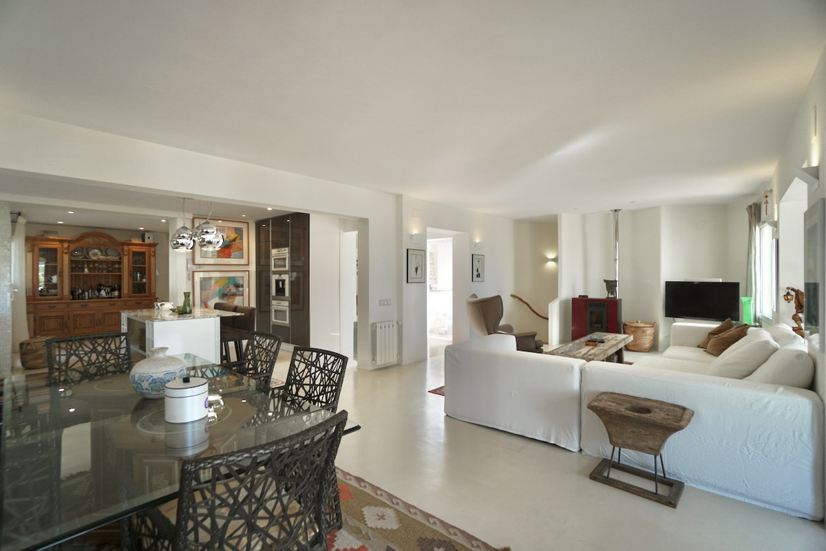4 Bed Townhouse for sale in El Portet Costa Blanca, Alicante, Spain