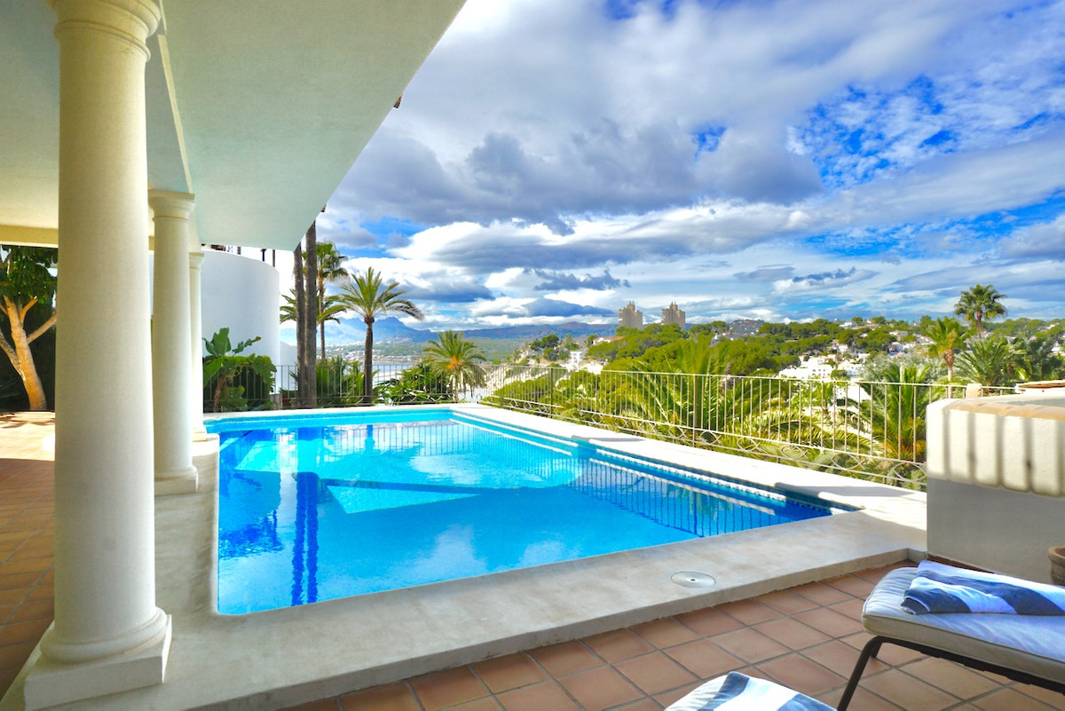 4 Bed Townhouse for sale in El Portet Costa Blanca, Alicante, Spain