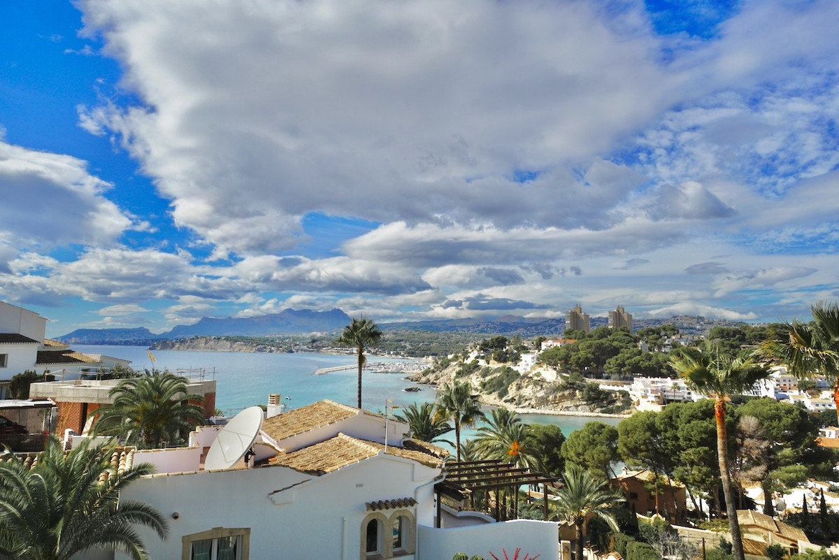 4 Bed Townhouse for sale in El Portet Costa Blanca, Alicante, Spain