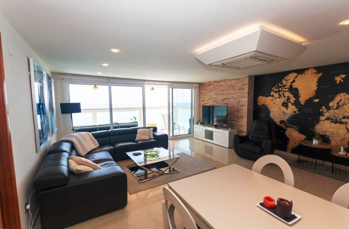 Se vende Apartamento Planta Media de 3 dormitorios en Costa Blanca, Alicante, España
